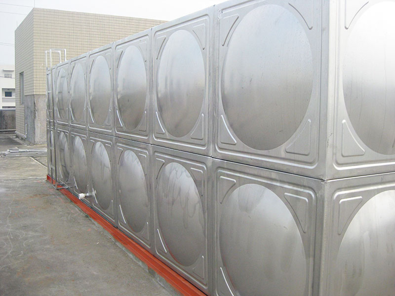 周村區(qū)玻璃鋼水箱